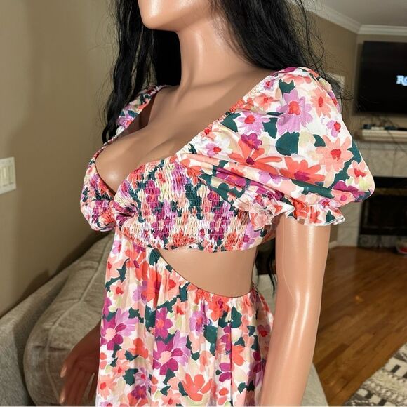 NWT floral vaca open side open back dress - Picture 7 of 12